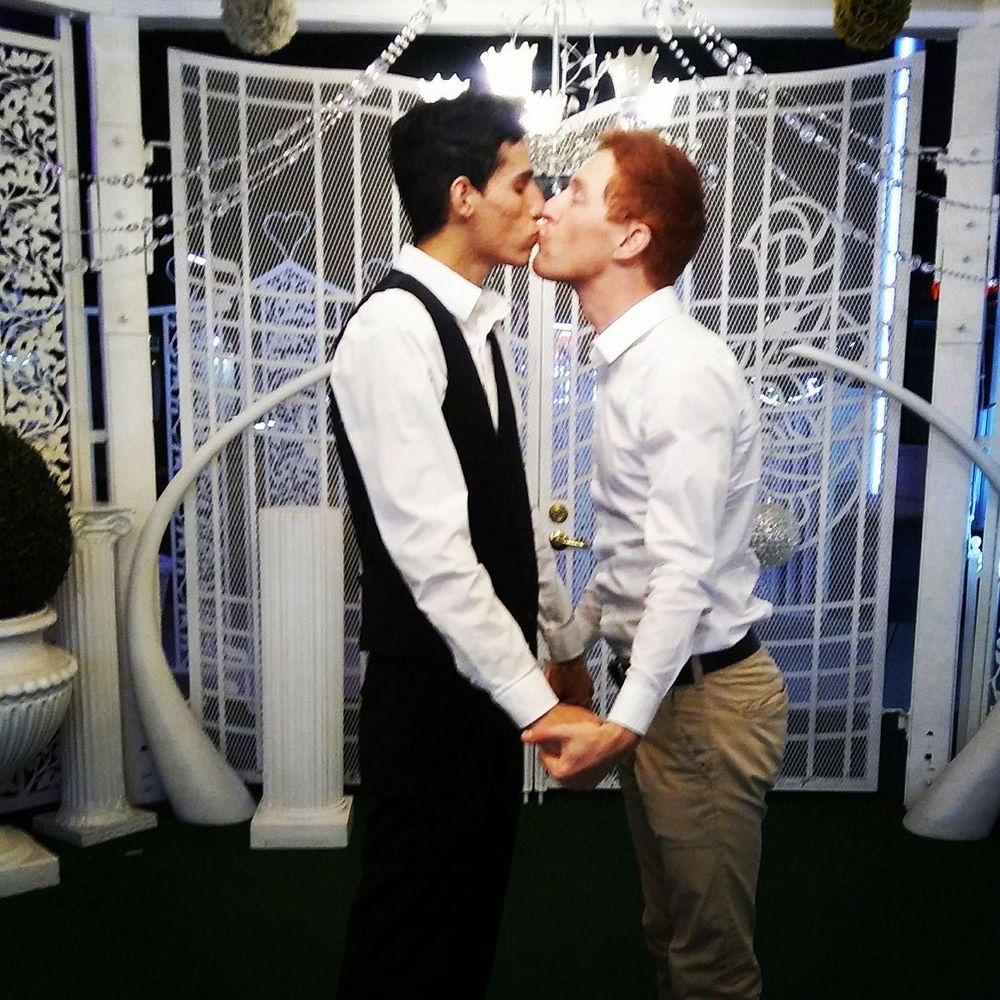 Meet your Posher, Christopher